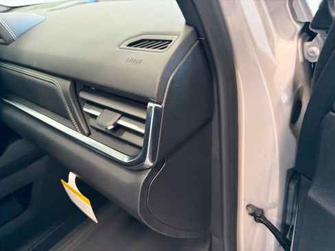 New 2027 GMC Terrain Elevation w/ Technology Package II AWD/4WD image 23