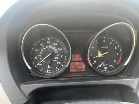 Used 2009 BMW Z4 sDrive30i RWD image 11