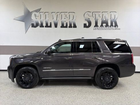 Used 2018 GMC Yukon Denali image 1