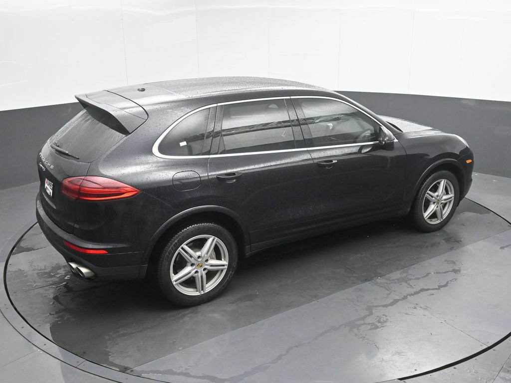 Used 2017 Porsche Cayenne S AWD/4WD image 28