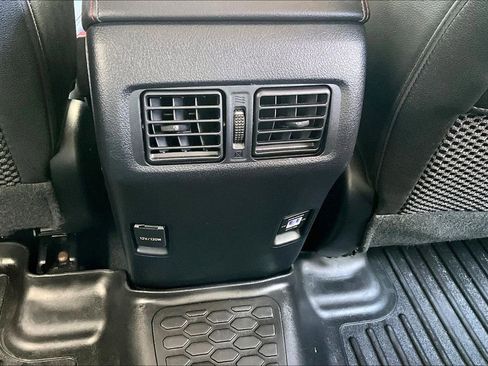 Used 2019 Toyota 4Runner TRD Off-Road Premium image 10