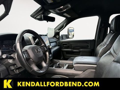 Used 2022 RAM 3500 Limited AWD/4WD image 9