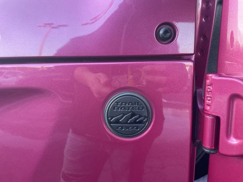 Used 2022 Jeep Wrangler Unlimited Sport image 21