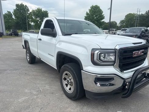 Used 2018 GMC Sierra 1500 2WD Regular Cab w/ Sierra Convenience Package image 4