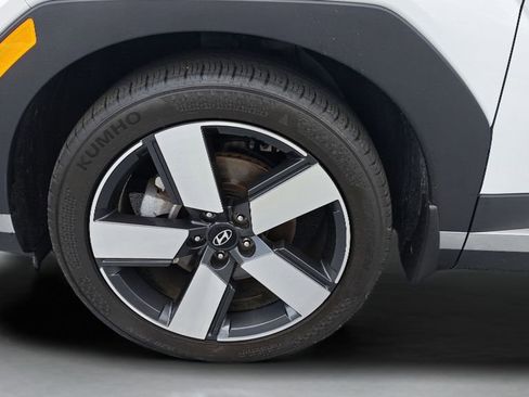 Used 2025 Hyundai Santa Fe Limited image 34