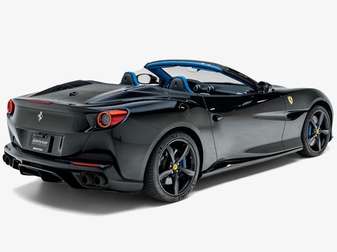 Used 2019 Ferrari Portofino RWD image 16