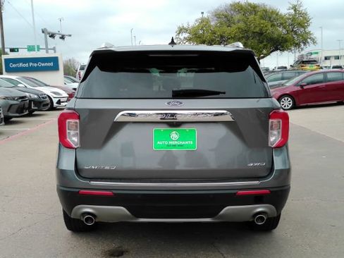 Used 2024 Ford Explorer Limited image 7