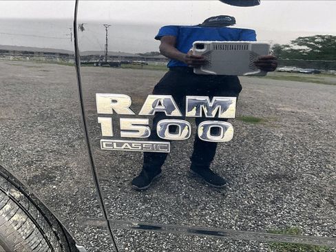 Used 2024 RAM 1500 Classic SLT RWD image 8