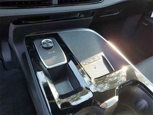 New 2026 Buick Enclave Preferred w/ Power Package image 24