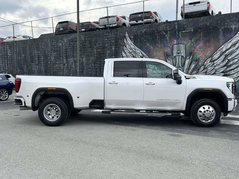 Used 2024 GMC Sierra 3500 Denali w/ Denali Reserve Package image 2