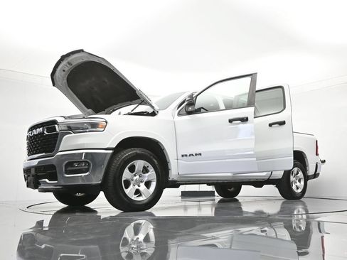 Used 2025 RAM 1500 Big Horn AWD/4WD image 49