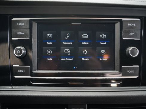 Used 2020 Volkswagen Jetta R-Line w/ R-Line Cold Weather Package FWD image 18