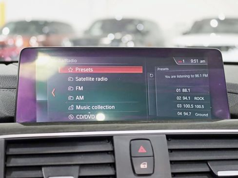 Used 2018 BMW M4 Convertible RWD image 26