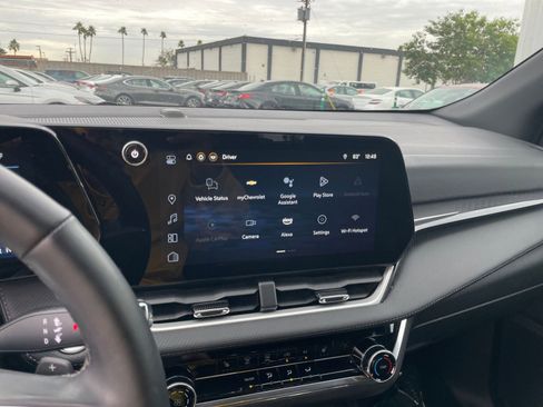 Used 2025 Chevrolet Equinox LT image 21