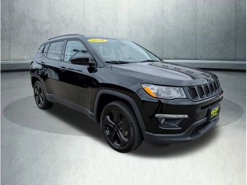 Used 2020 Jeep Compass Latitude AWD/4WD image 9
