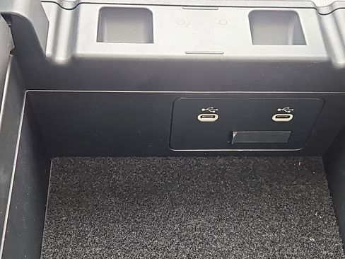 Certified 2025 MAZDA CX-90 3.3 Turbo S w/ Premium Plus image 11