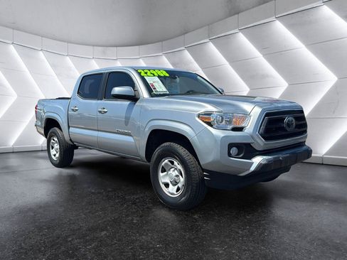 Used 2022 Toyota Tacoma SR5 RWD image 1