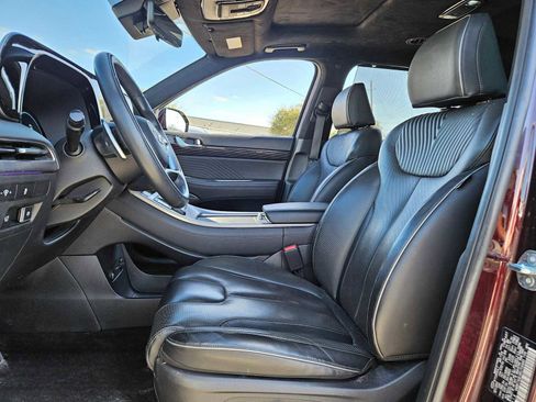 Used 2024 Hyundai Palisade Calligraphy image 16