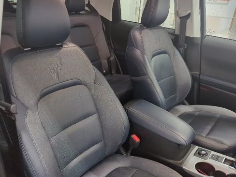 Used 2022 Ford Bronco Sport Outer Banks w/ Tech Package image 13