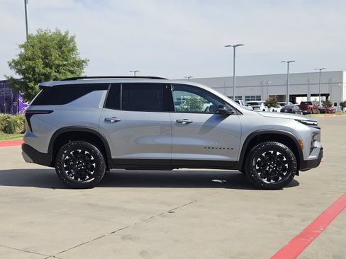 New 2027 Chevrolet Traverse Z71 w/ Driver Confidence Package AWD/4WD image 7