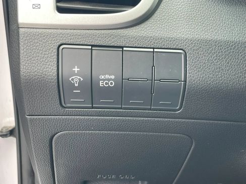 Used 2016 Hyundai Elantra GT w/ Option Group 03 FWD image 33