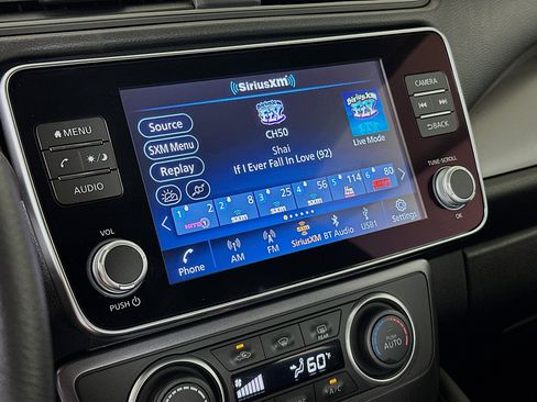 Used 2025 Nissan Leaf S FWD image 21