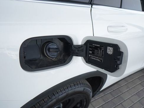 Used 2017 Mercedes-Benz GLC 300 image 13