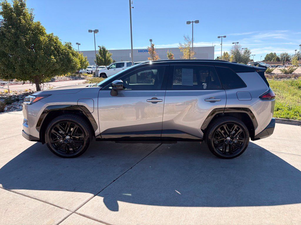 Used 2026 Toyota RAV4 XSE w/ Weather Package AWD/4WD image 4