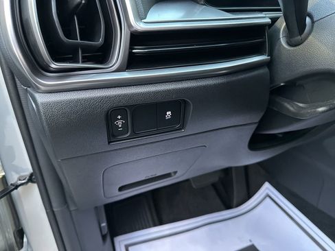 New 2026 Kia Sorento S AWD/4WD image 32