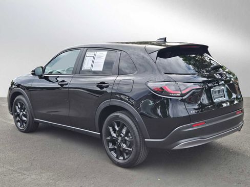 Used 2025 Honda HR-V Sport image 5