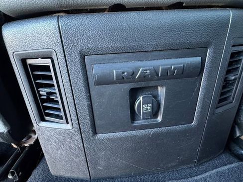 Used 2018 RAM 1500 Big Horn image 29