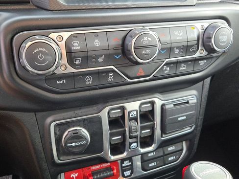 Certified 2020 Jeep Gladiator Rubicon image 21