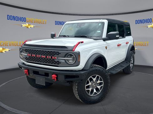 Used 2024 Ford Bronco Badlands AWD/4WD image 4