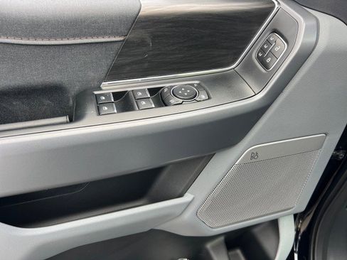 New 2025 Ford F150 Lariat w/ Equipment Group 501A Mid image 10