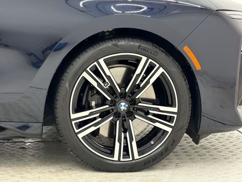 Used 2023 BMW 740i RWD image 13