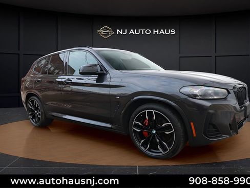 Used 2022 BMW X3 M40i image 1