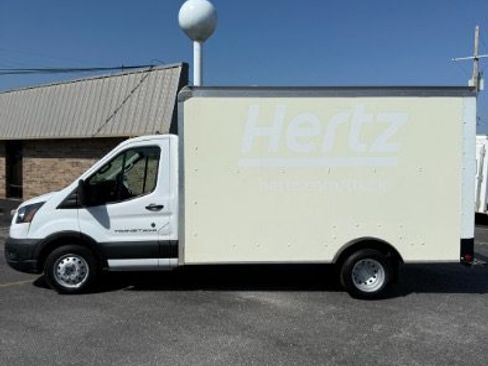 Used 2022 Ford Transit 350 DRW RWD image 3