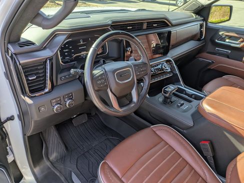 Used 2024 GMC Sierra 1500 Denali Ultimate image 15