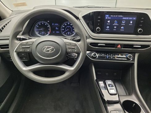 Used 2023 Hyundai Sonata SE FWD image 22