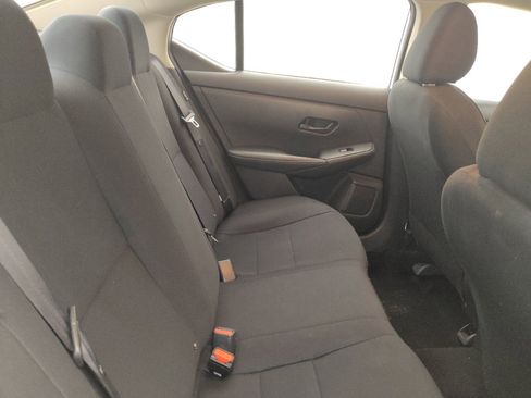 Used 2024 Nissan Sentra S FWD image 19
