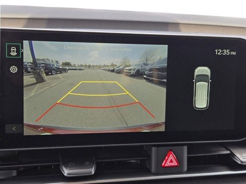 New 2026 Kia Carnival EX image 33