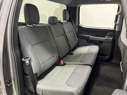 Used 2025 Ford F150 Lightning XLT image 33