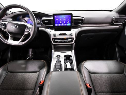 Used 2023 Ford Explorer Timberline w/ Timberline Technology Package AWD/4WD image 3