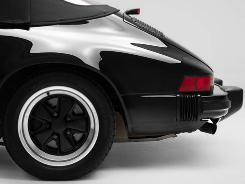 Used 1987 Porsche 911 Carrera RWD image 35