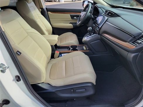 Used 2020 Honda CR-V Touring image 16