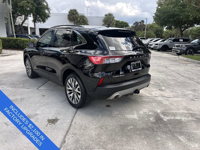 Used 2021 Ford Escape Titanium w/ Class II Trailer Tow Package AWD/4WD image 34