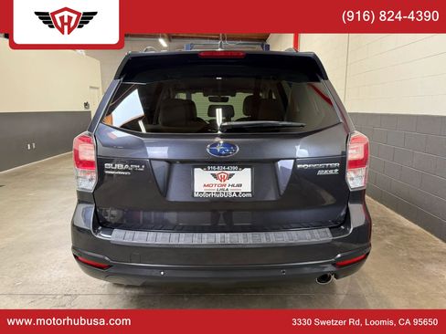 Used 2017 Subaru Forester 2.5i Limited image 6