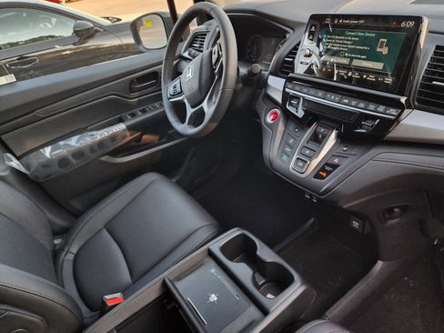 New 2026 Honda Odyssey EX-L image 8