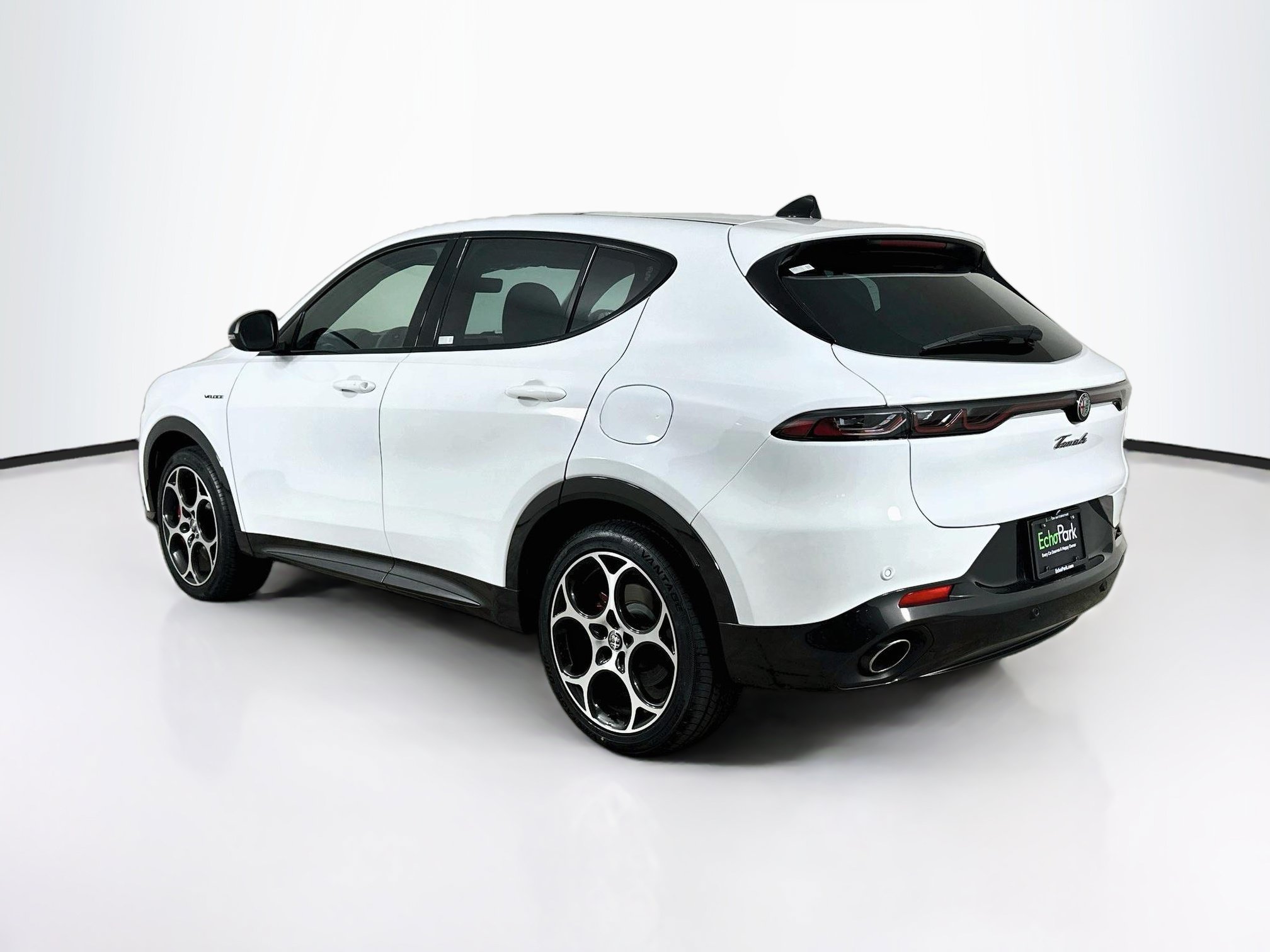 Used 2024 Alfa Romeo Tonale Veloce AWD/4WD image 5
