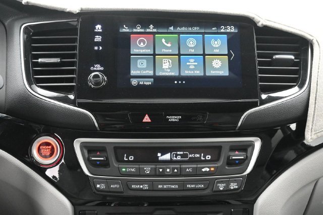 Used 2019 Honda Pilot Touring image 24